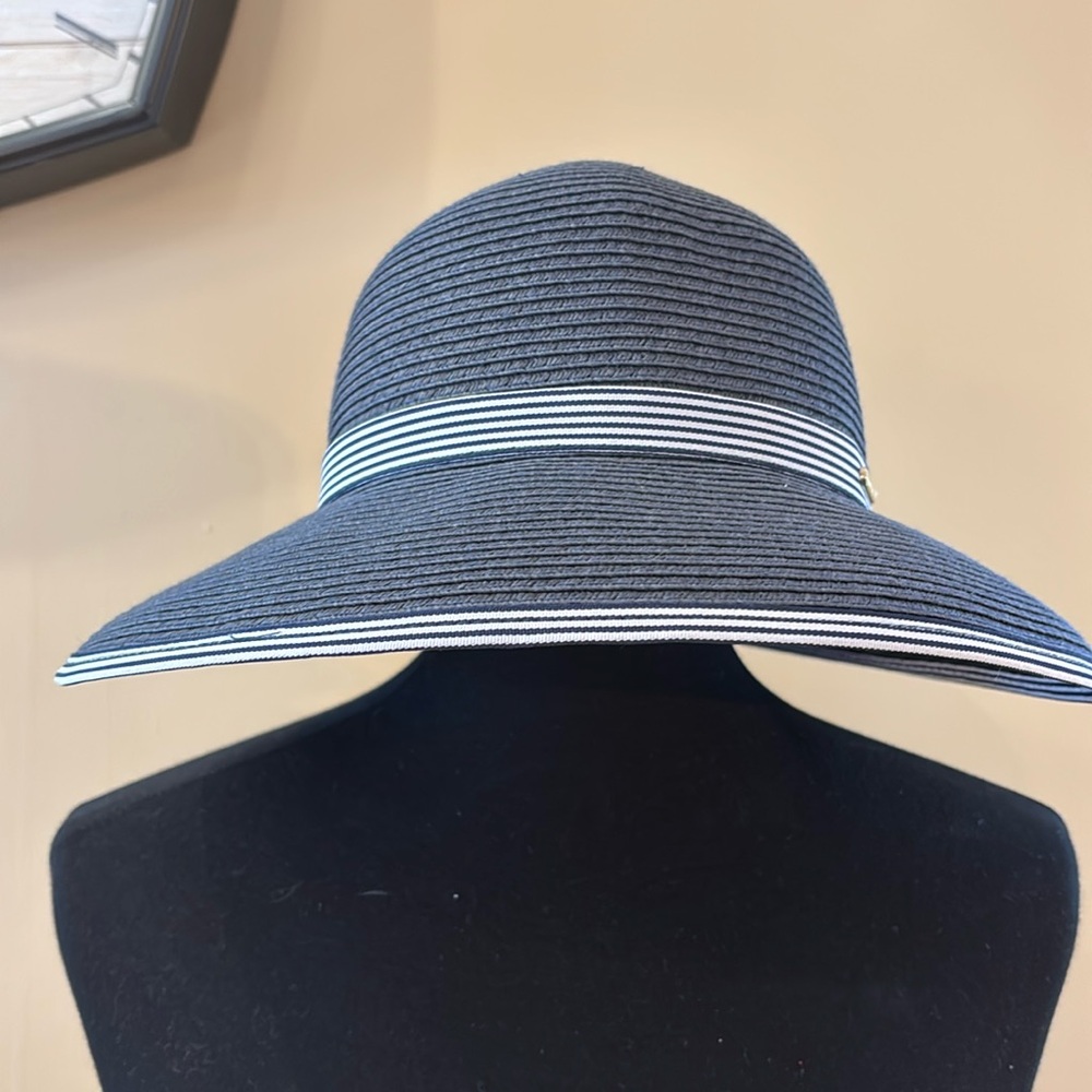 Lands End Sun hat